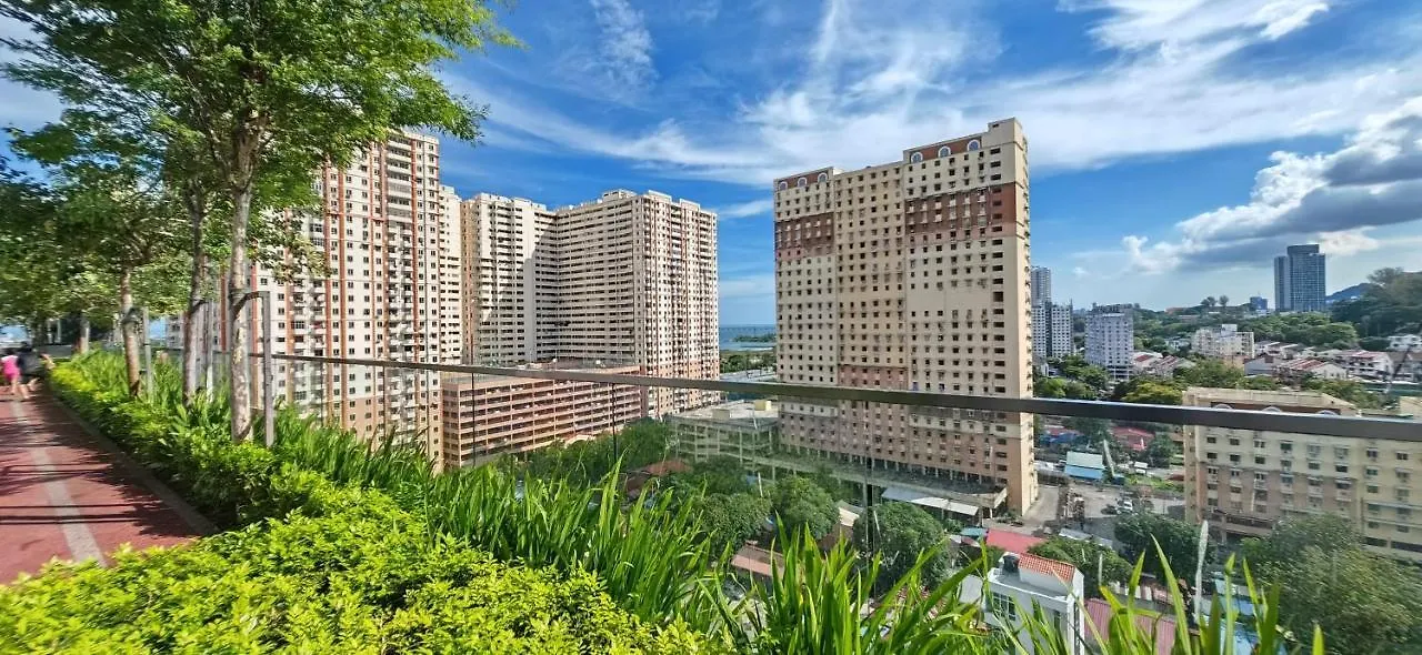 Cityscape Haven - Urban Suites By Ocean Luxe Jelutong 0*,  Malaysia