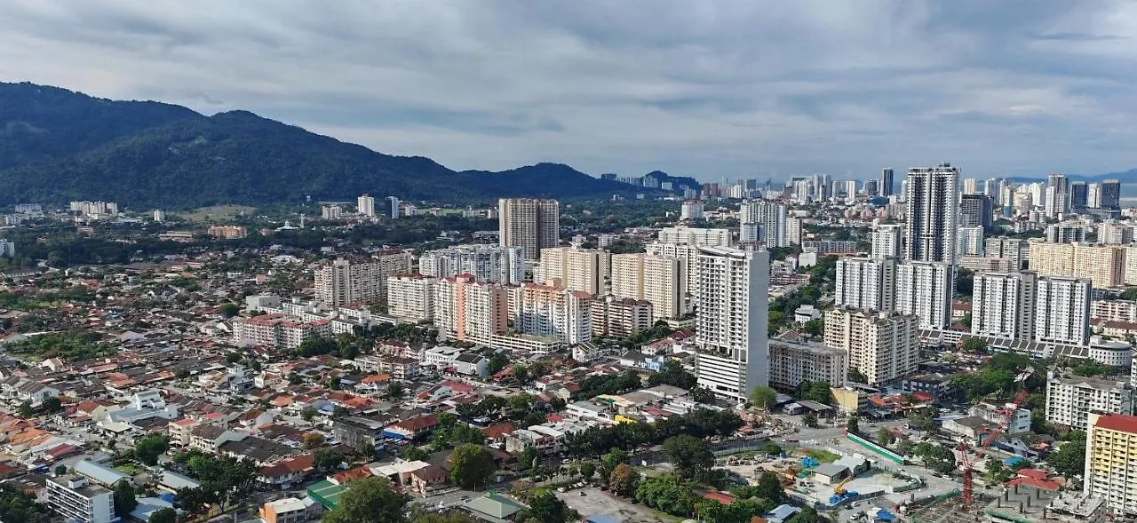 Cityscape Haven - Urban Suites By Ocean Luxe Jelutong Apartment