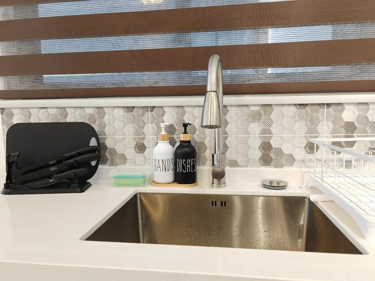 Apartment Cityscape Haven - Urban Suites By Ocean Luxe Jelutong